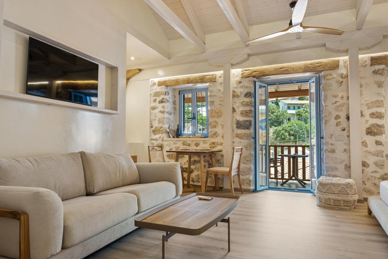 Tellion Suites Áyios Nikítas المظهر الخارجي الصورة