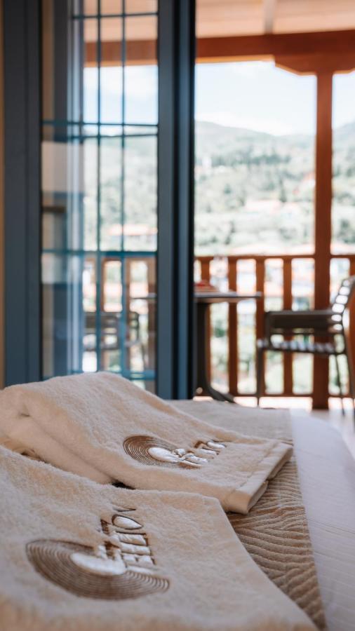 Tellion Suites Áyios Nikítas المظهر الخارجي الصورة