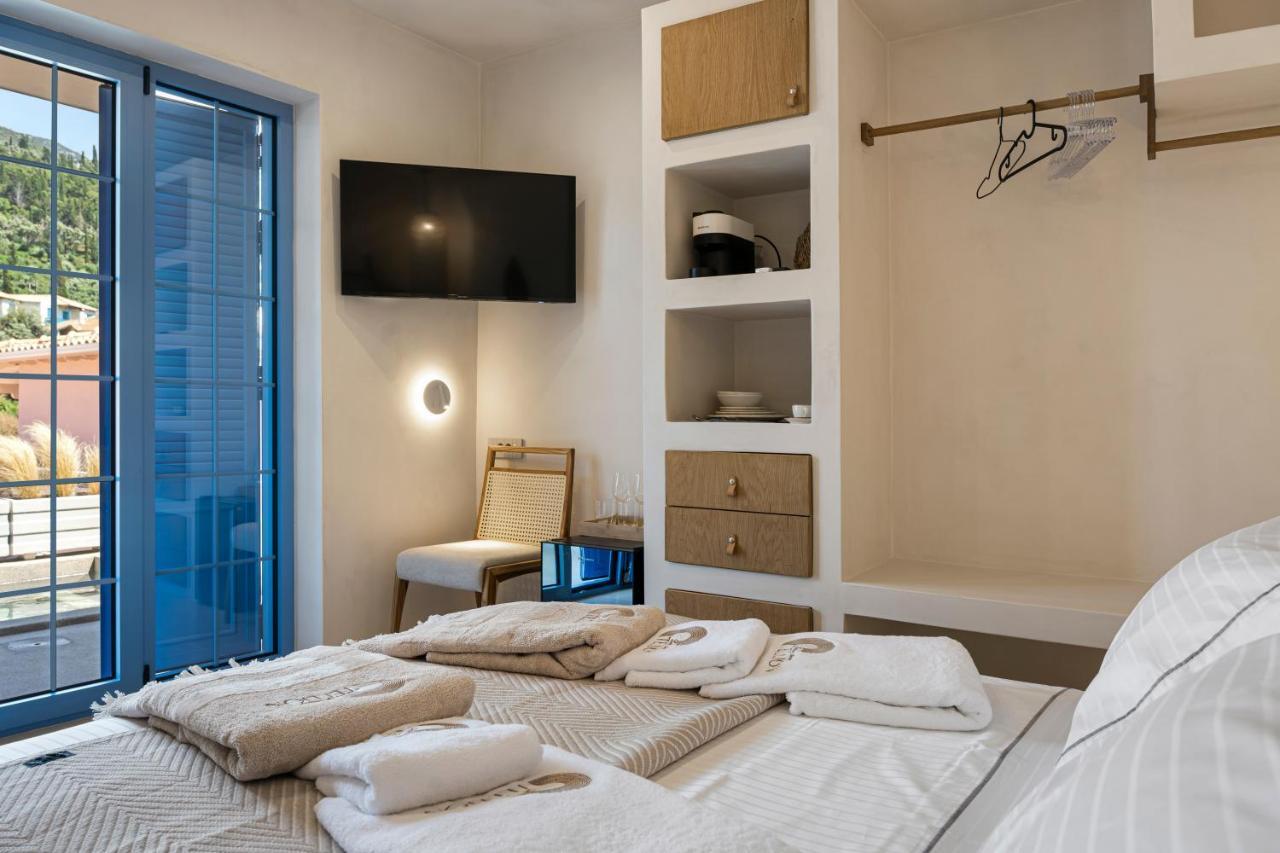 Tellion Suites Áyios Nikítas المظهر الخارجي الصورة
